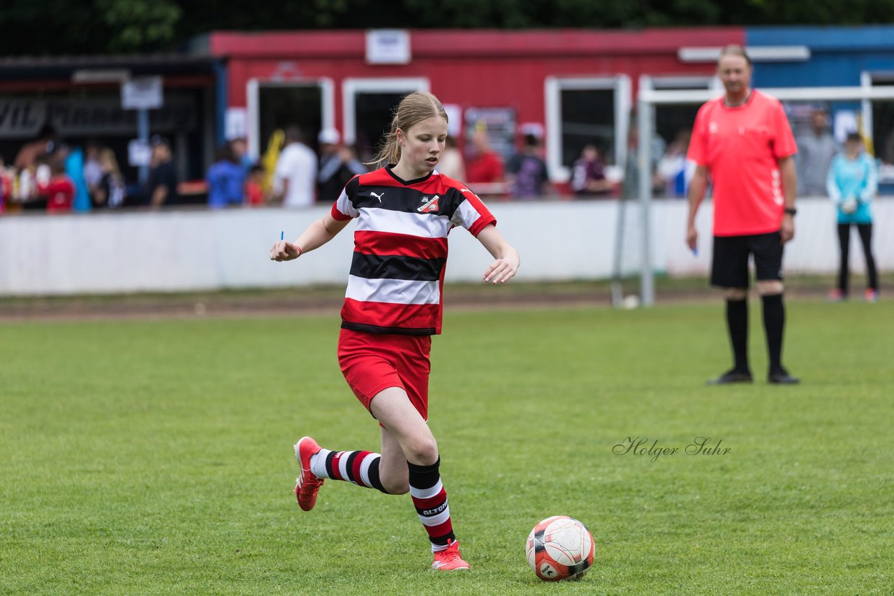 Bild 694 - Loewinnen Cup